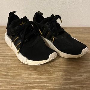 Addidas Black Boost